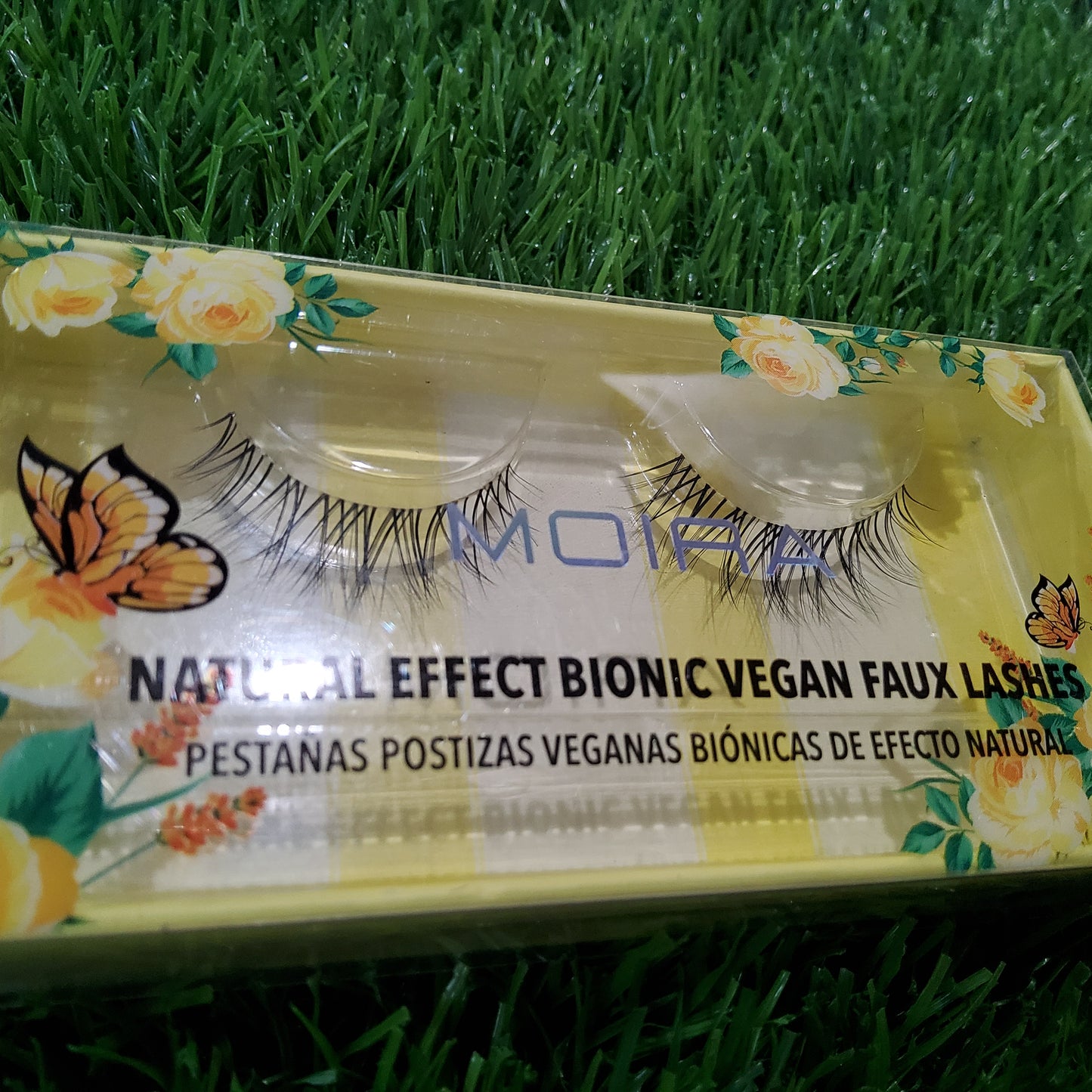 NATURAL EFECT BIONIC VEGAN FAUX LASHES MOIRA