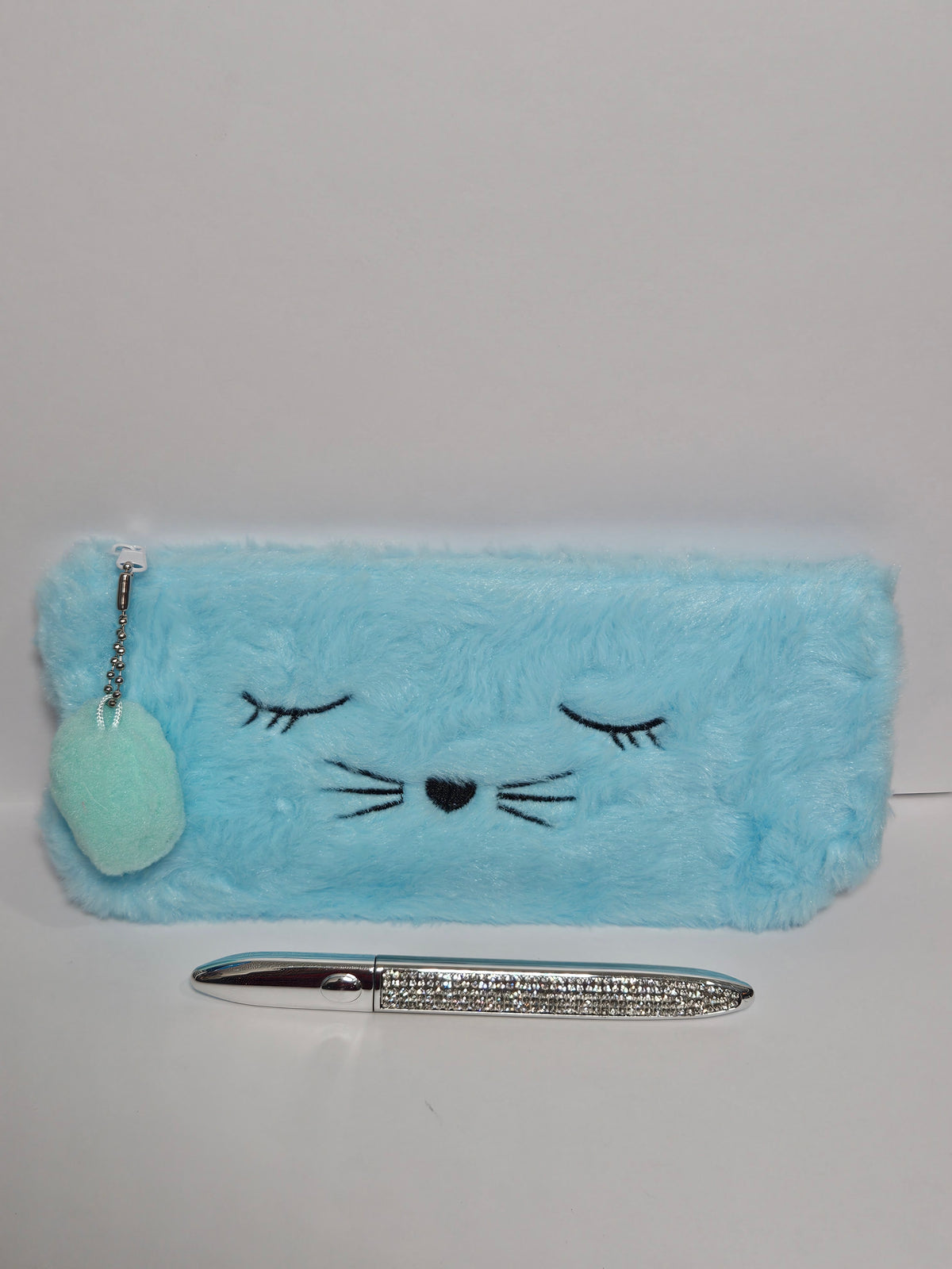 Cosmetiquera de Peluche Cara de Gato Bordada