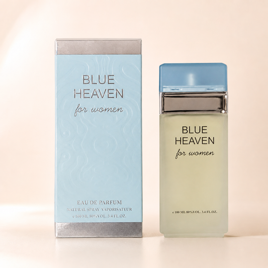 Blue Heaven for Women con caja y frasco en fondo rosa nude, blanco y beige