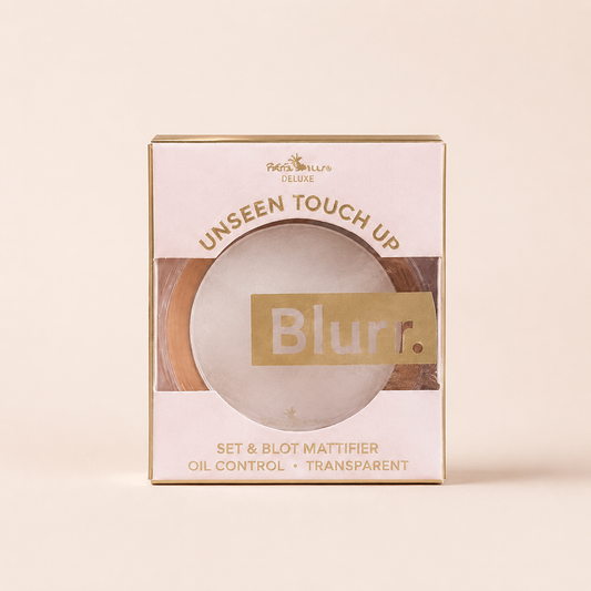 Blurr Unseen Touch Up Italia Deluxe en fondo rosa nude, blanco y beige