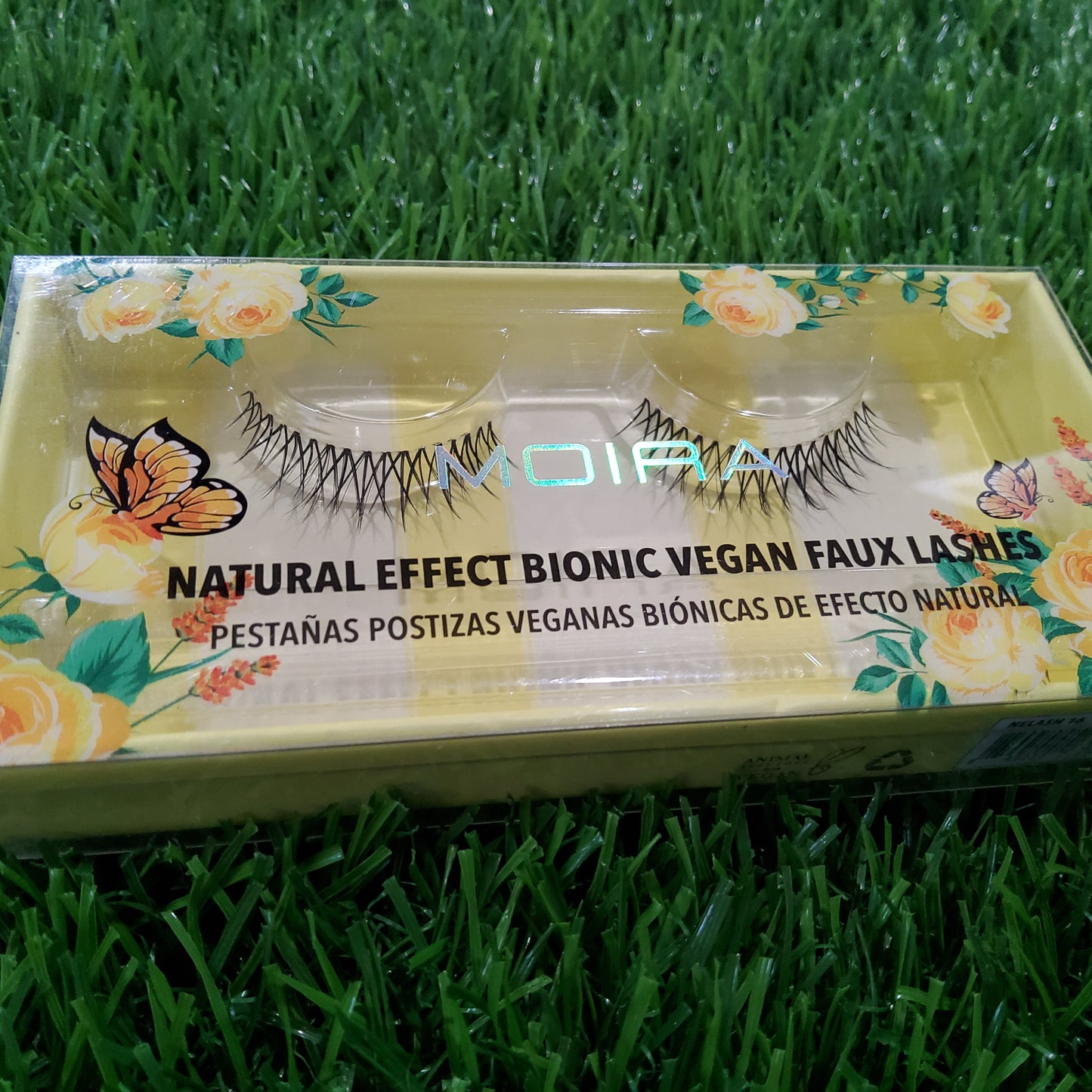 NATURAL EFECT BIONIC VEGAN FAUX LASHES MOIRA