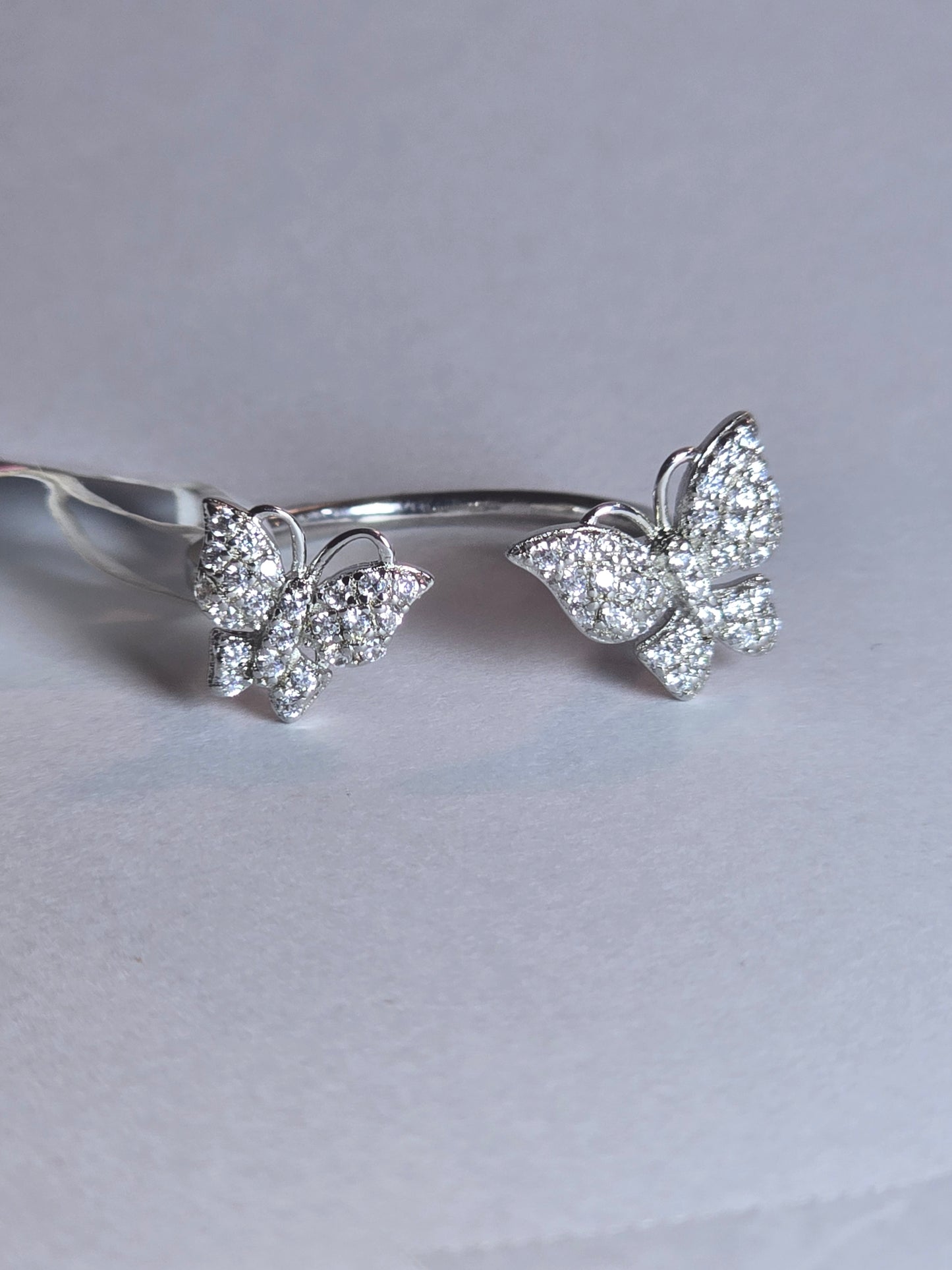 ANILLO FORMA  MARIPOSA PLATA 925.