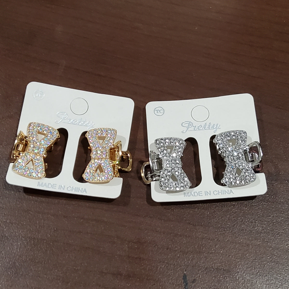 Mini Pinza con Moño de Cristales