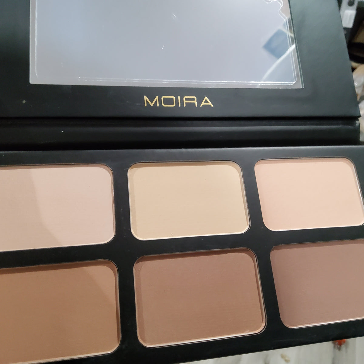 MOIRA Highlight & Contour