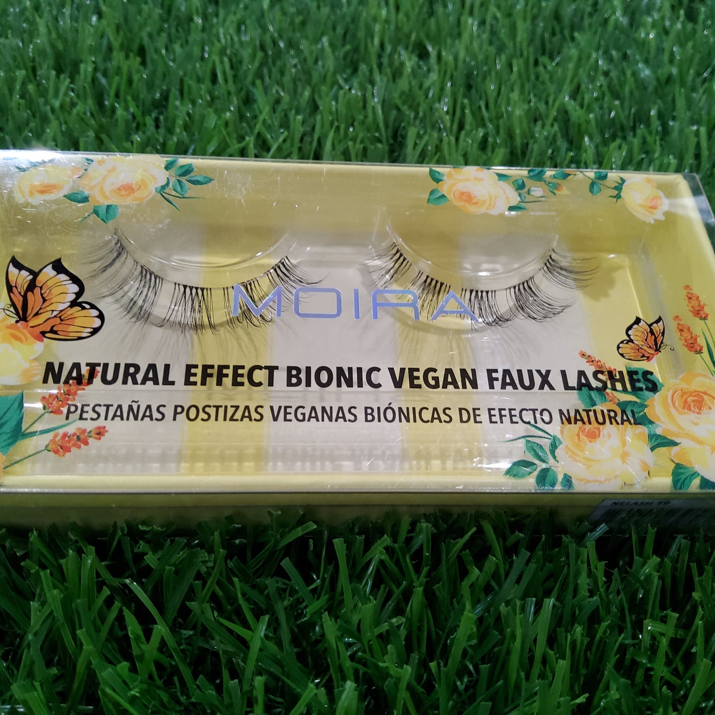 NATURAL EFECT BIONIC VEGAN FAUX LASHES MOIRA