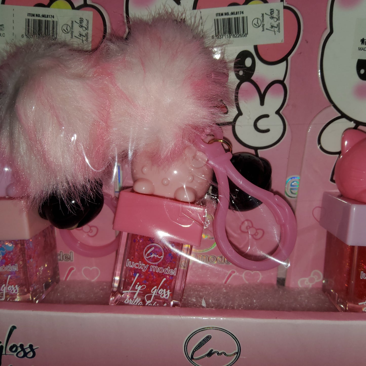 Lip gloss/brillo labial waterproof Lucky model