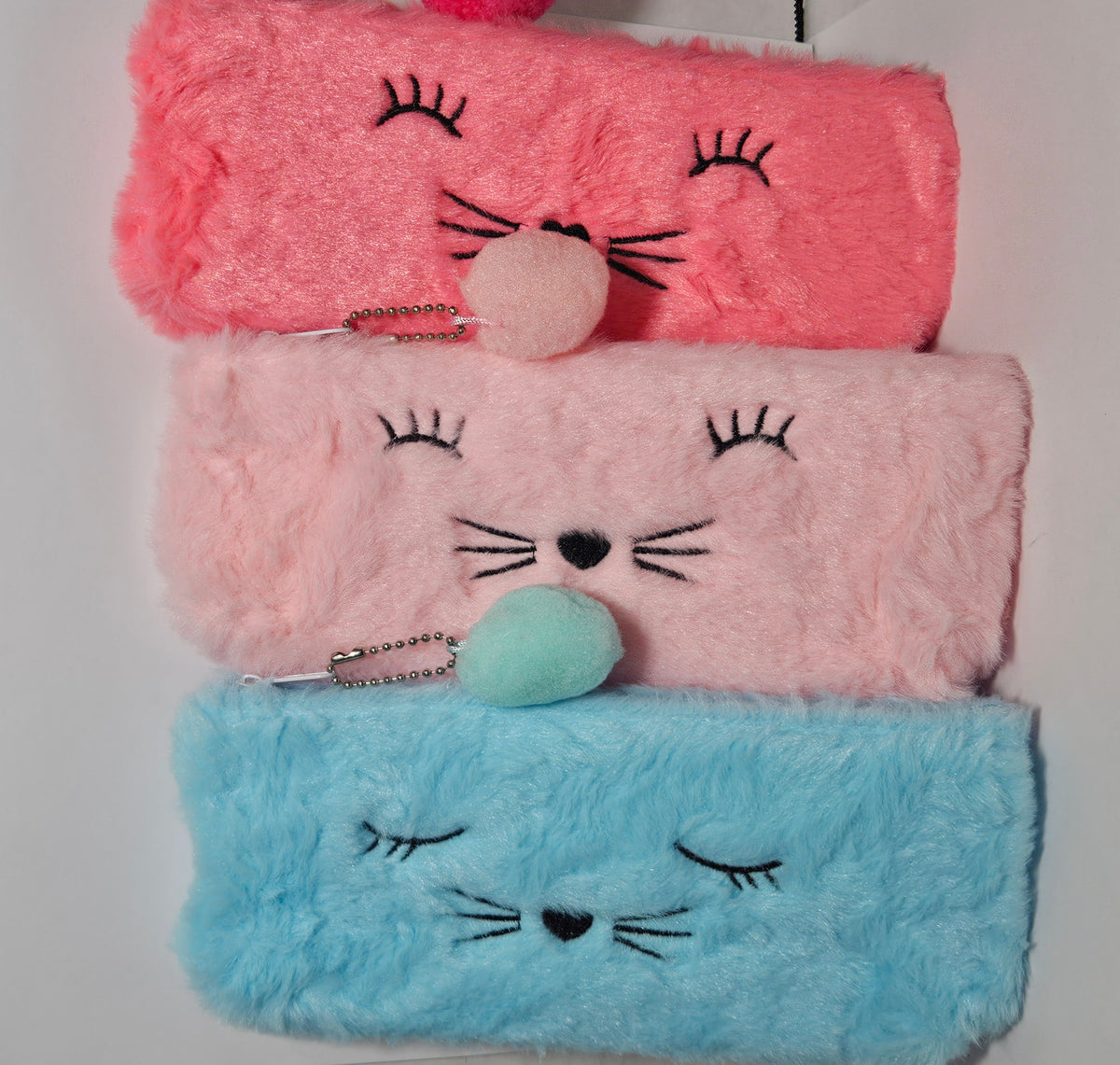 Cosmetiquera de Peluche Cara de Gato Bordada