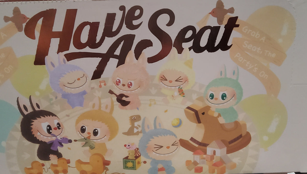 Muñeco Musical Bubu con Luz – Have a Seat