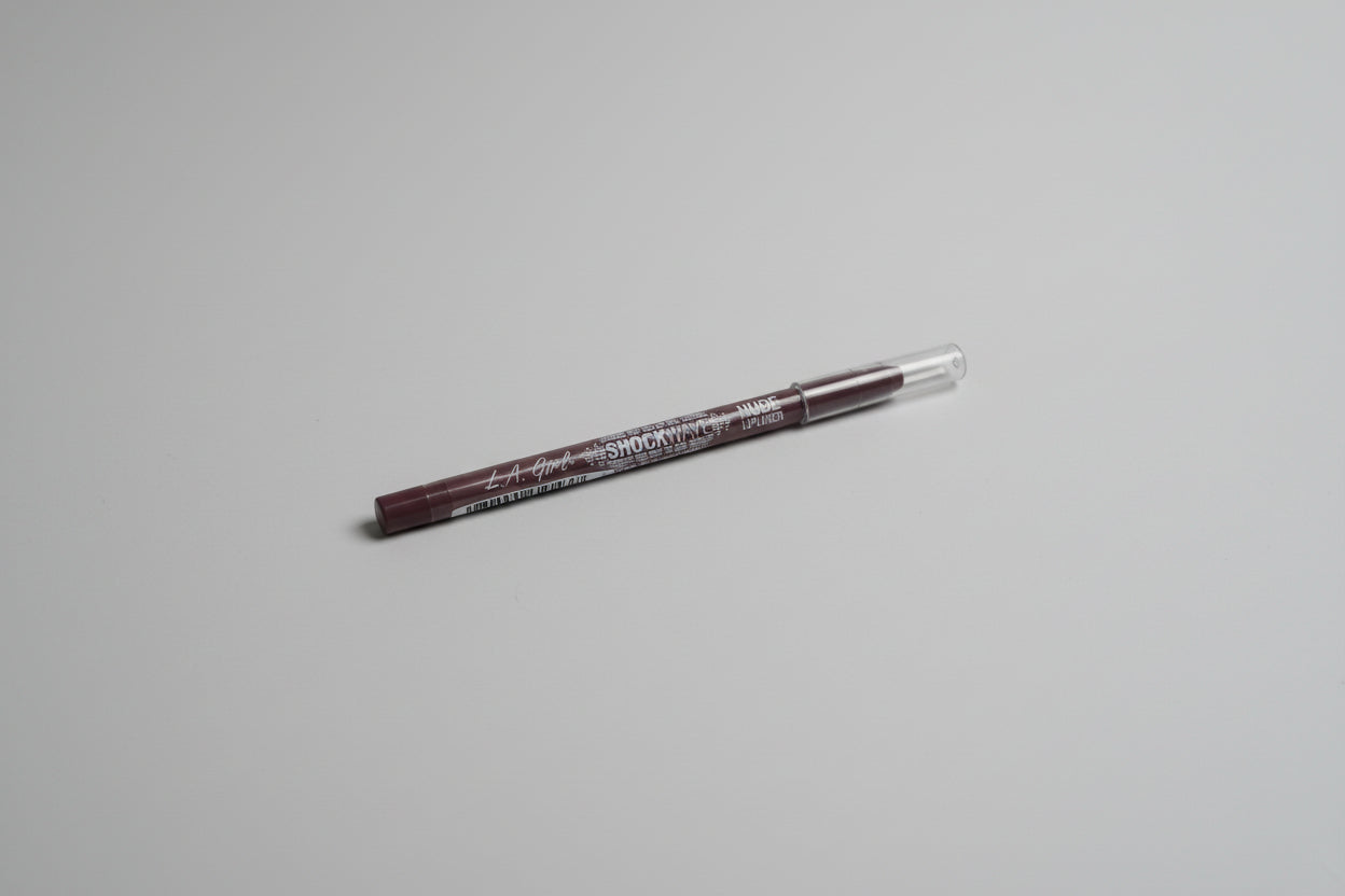 NUDE LIP LINER SHOCK WAVE L.A. GIRL.